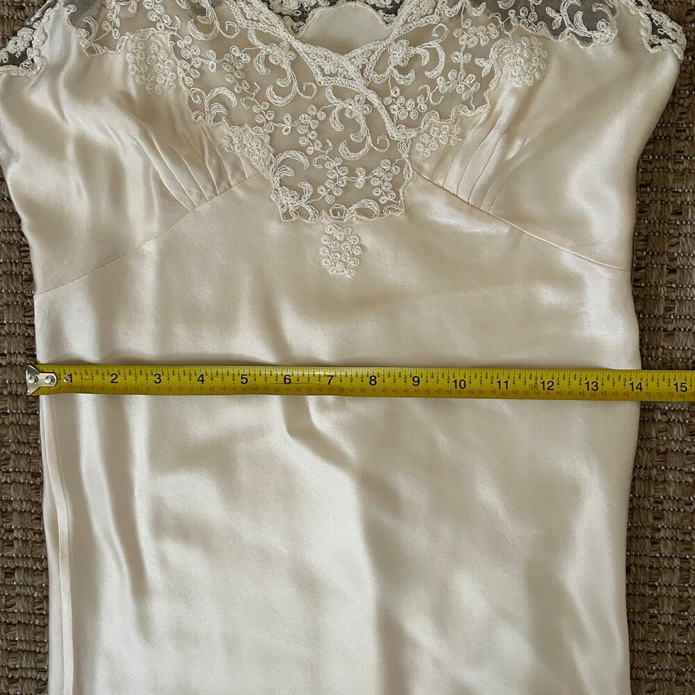Vintage 90s Silk Lace Trim Negligee Chemise Ivory Cream Small - Picture 7 of 10
